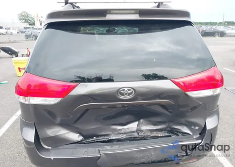 2011 Toyota Sienna Le V6 из США, поврежденный, VIN 5TDKK3DC8BS102185